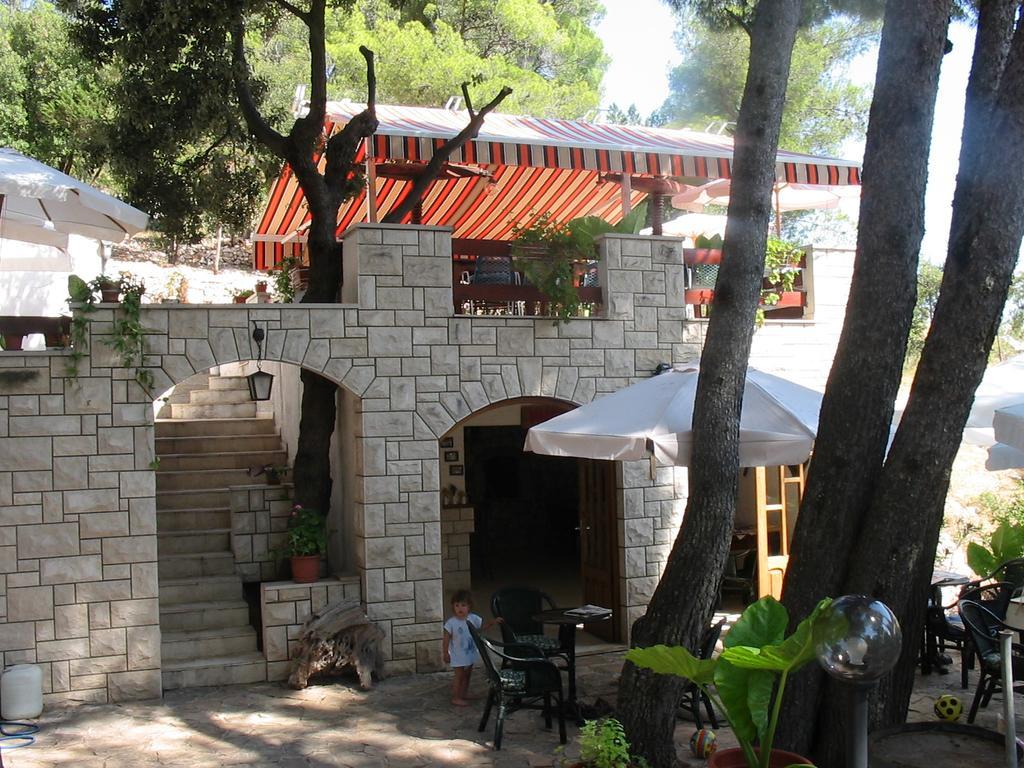 B&B Pansion Jure Matijevic Sveta Nedelja  Bagian luar foto
